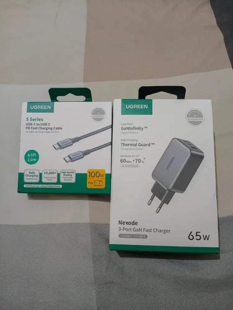 Charger laptop android macbook UGREEN Nexode satu set