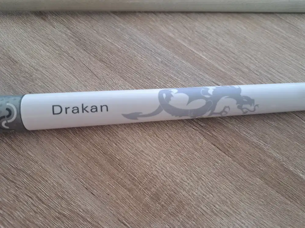 Stick billiard : Drakan air