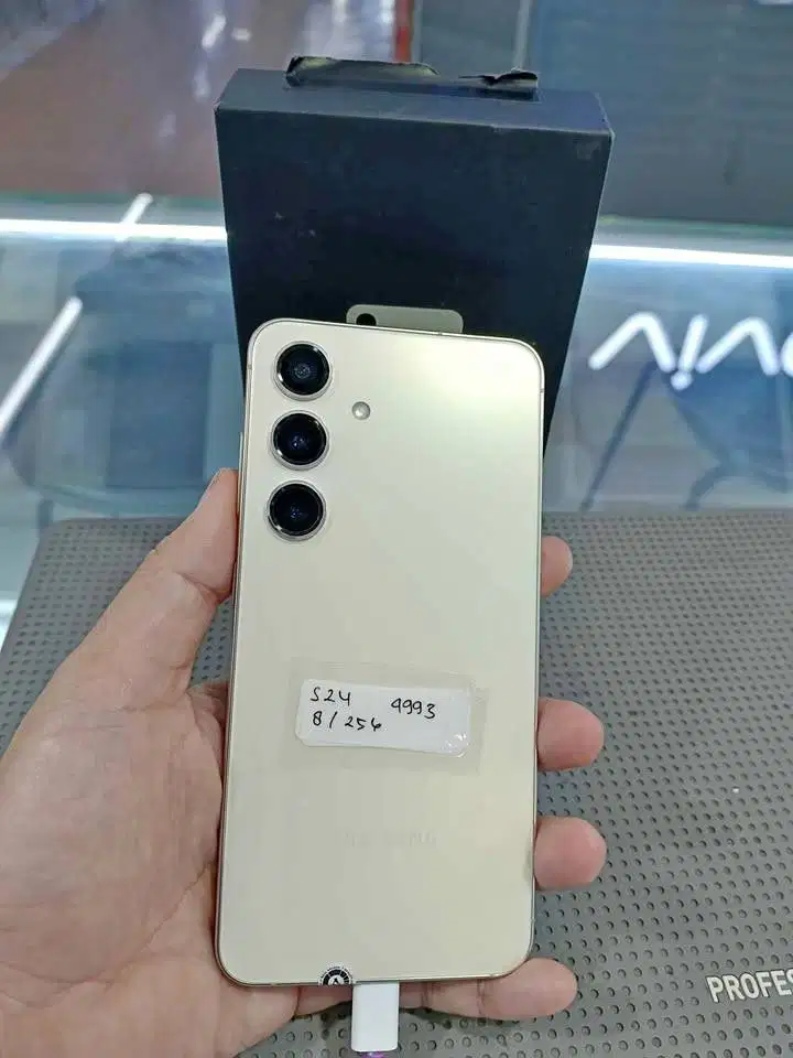 SAMSUNG S24 8/256GB SEIN