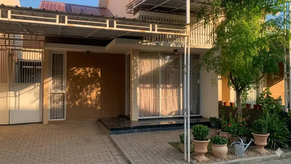 di sewakan rumah d woodpark greenwood satu lokasi mall  hotel grandtan