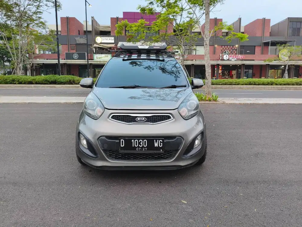 Kia Picanto SE matic 2012 grey