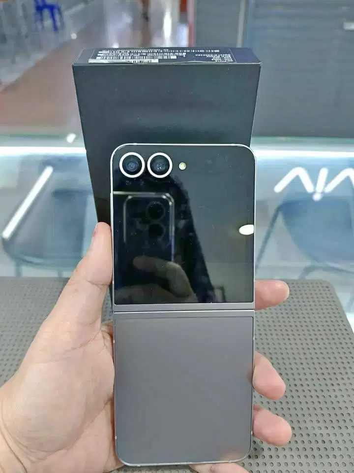 SAMSUNG Z FLIP 6 12/256GB SEIN
