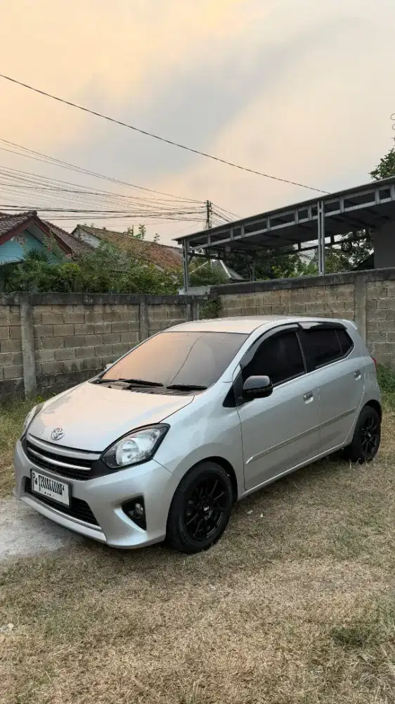 Toyota Agya G 1000cc Automatic Silver Tahun 2015