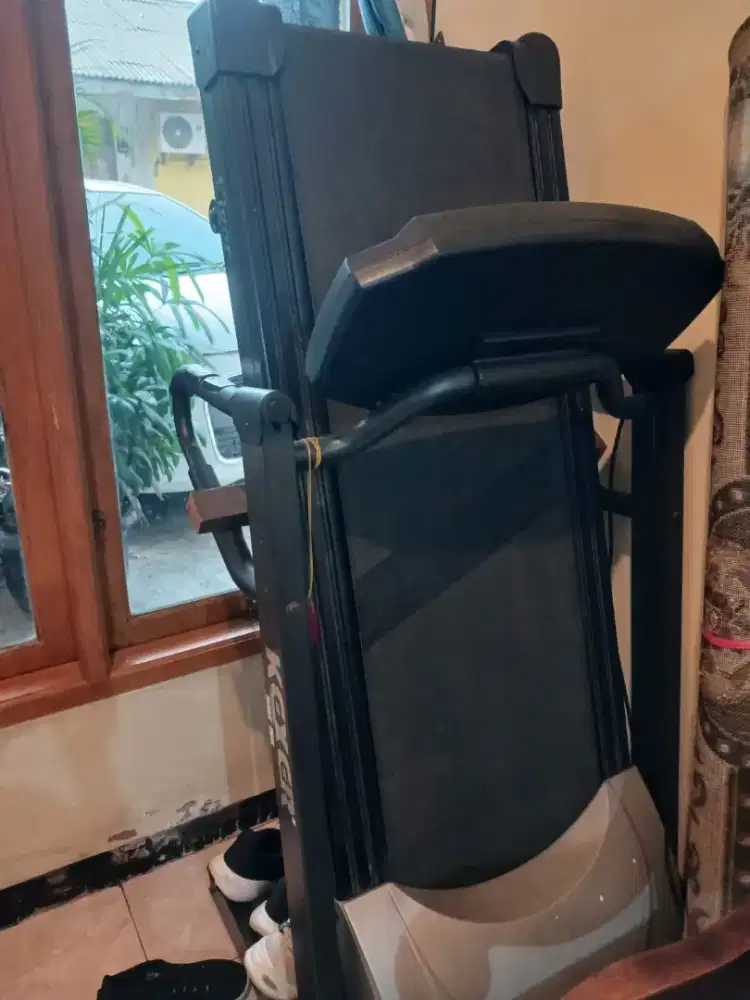 Juak Treadmill Kuat Kokoh