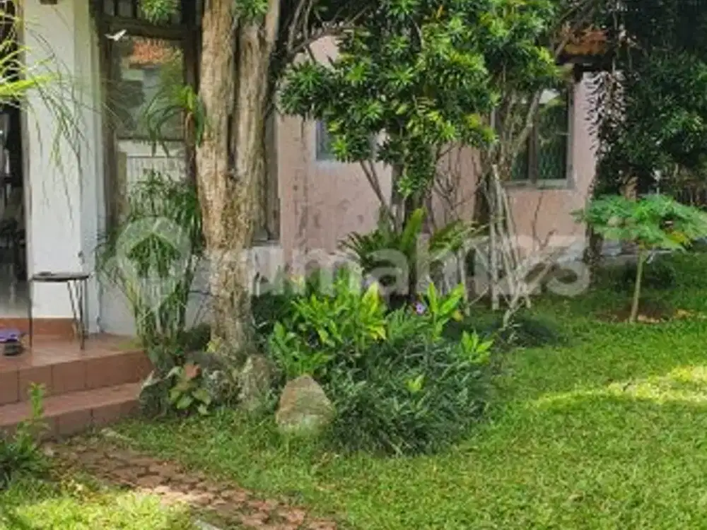 Rumah Nyaman Strategis di Jalan Taman Cimanggu