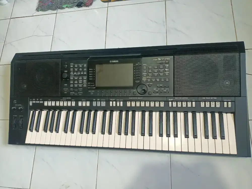 Yamaha psr s775 istimewa kondisi