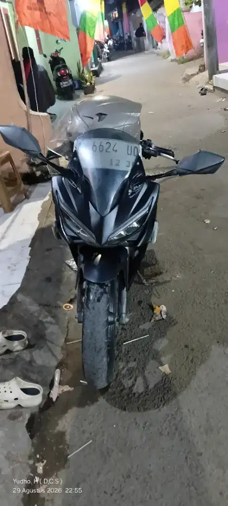 Dijual CBR150 th 2020 no minus siap pakai jarak jauh