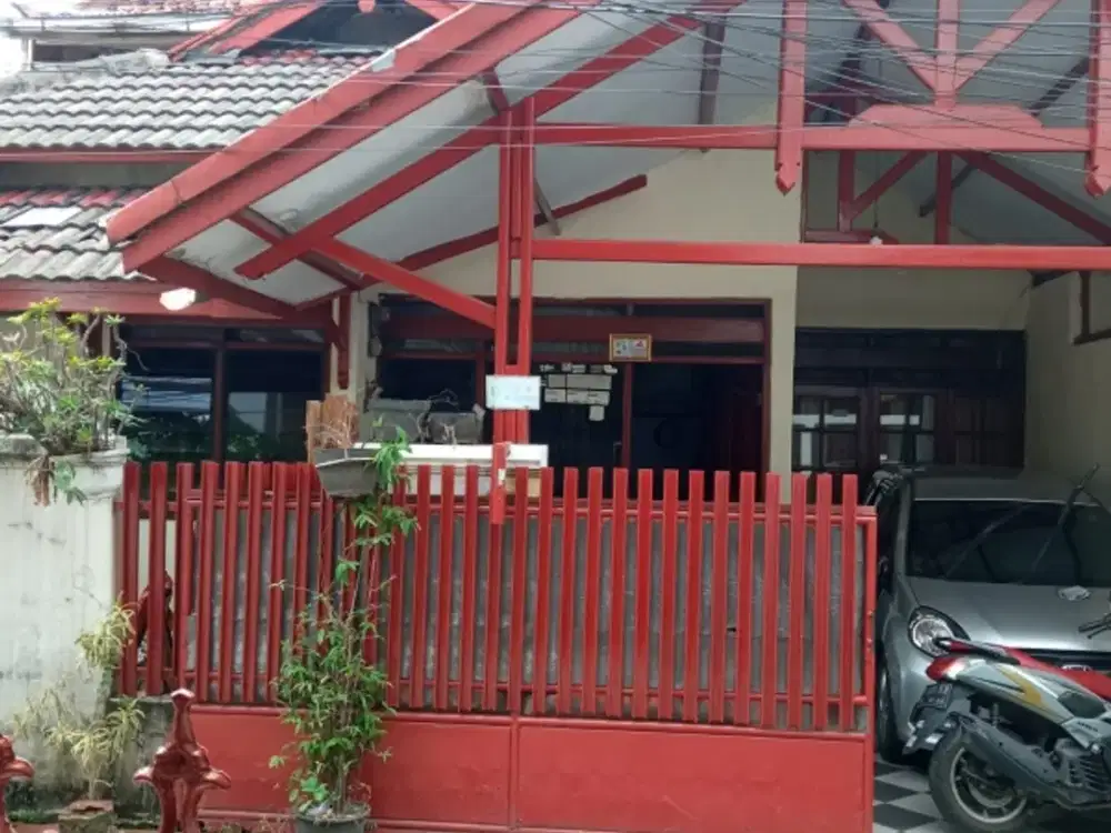 Dijual Cepat Rumah di Pejaten Timur