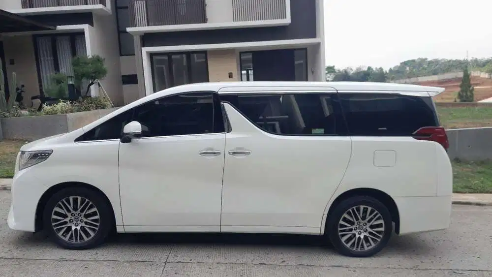 Toyota Alphard 2017 Bensin