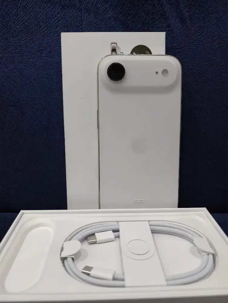 iPhone Air 256GB iBox PA/A Light Gold , Garansi panjang 1 tahun