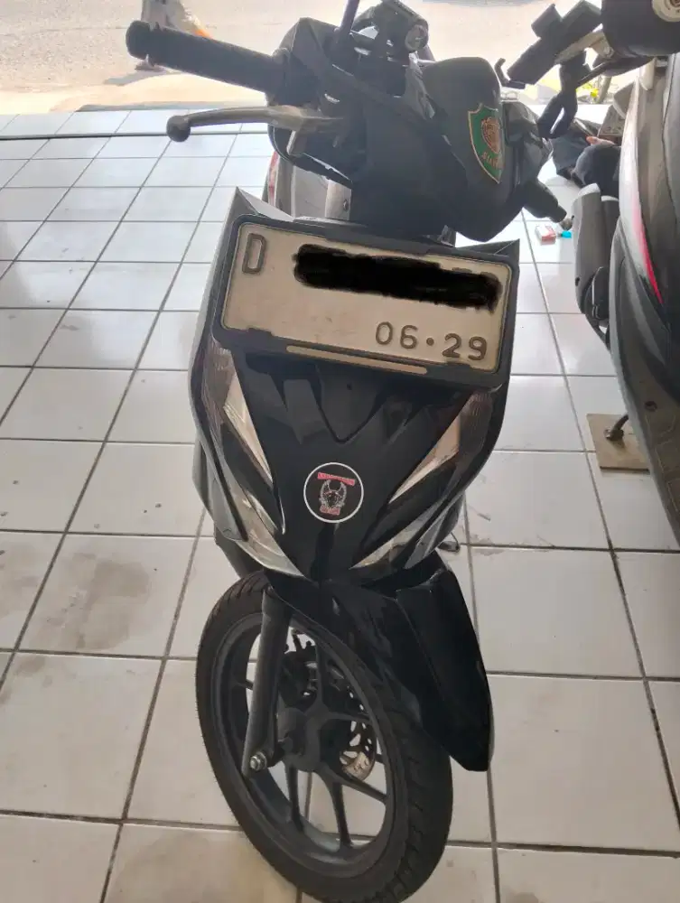 Di jual cepat motor honda beat