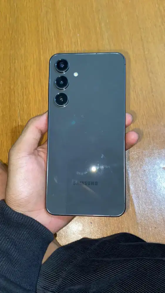 SAMSUNG S24FE 8/256