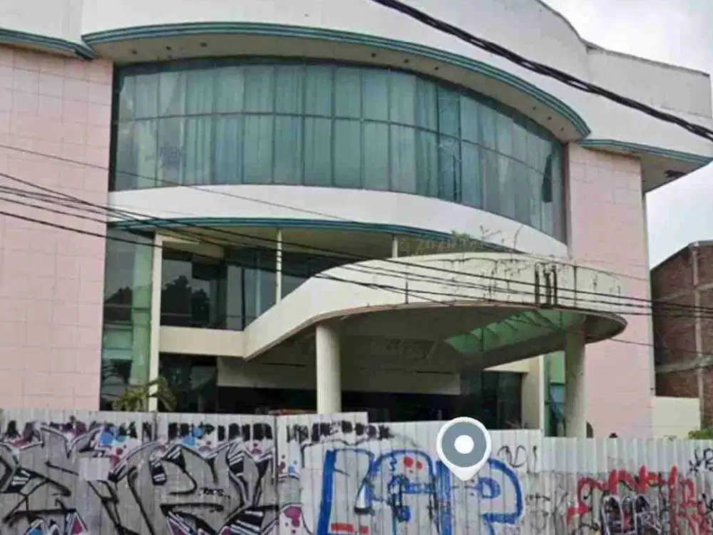 DI JUAL Bangunan Gedung  8 lantai di Raya Mayjend sungkono Ex Hotel Satelit