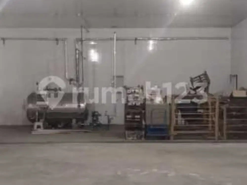 Gudang Area Solo Kota Dekat Daerah Perdagangan Banjarsari