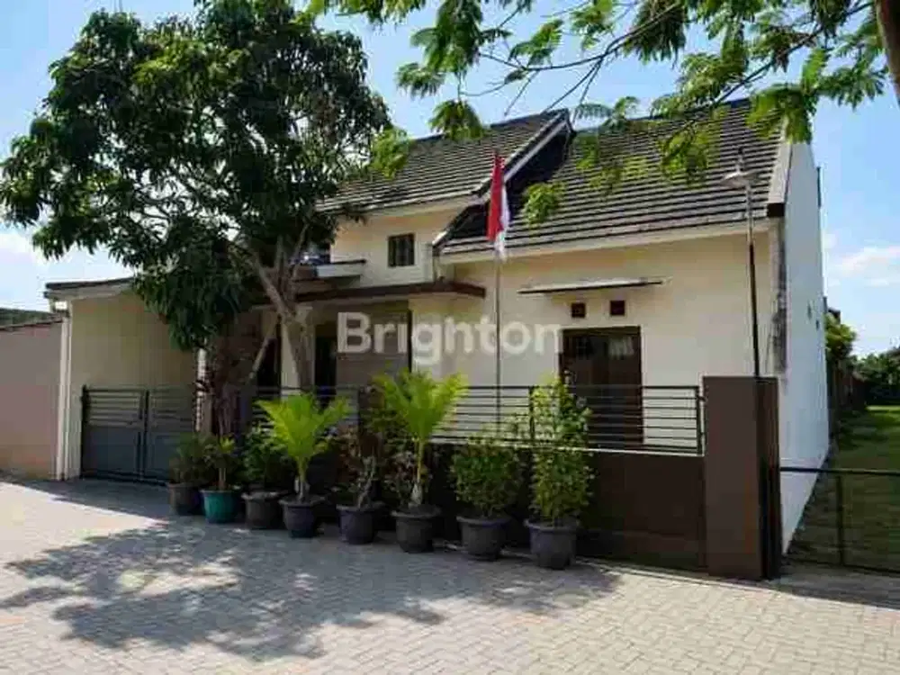 DIJUAL RUMAH STRATEGIS DEKAT BANDARA ADISUCIPTO DAN TOL DI PERUMAHAN BERBAH ASRI BERBAH