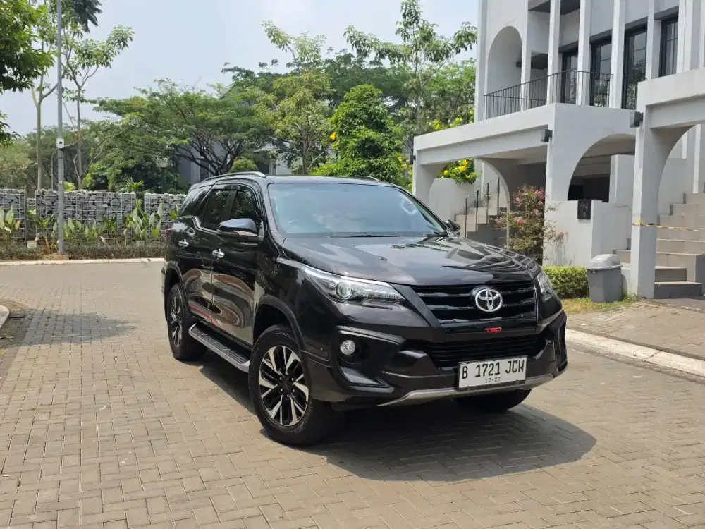 FORTUNER VRZ TRD 2017 FULL SERVICE RECORD
