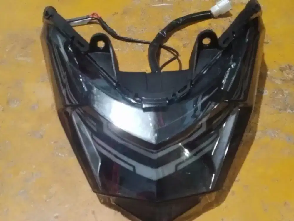 Di jual lampu Lazy Vario 125 Led OLd