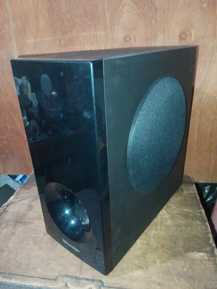 Sharp Subwoofer 6 ohm 100 watts RMS, full ori, utuh, mulus, like new