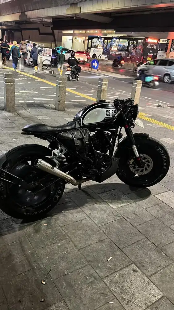 Yamaha Scorpio Caferacer