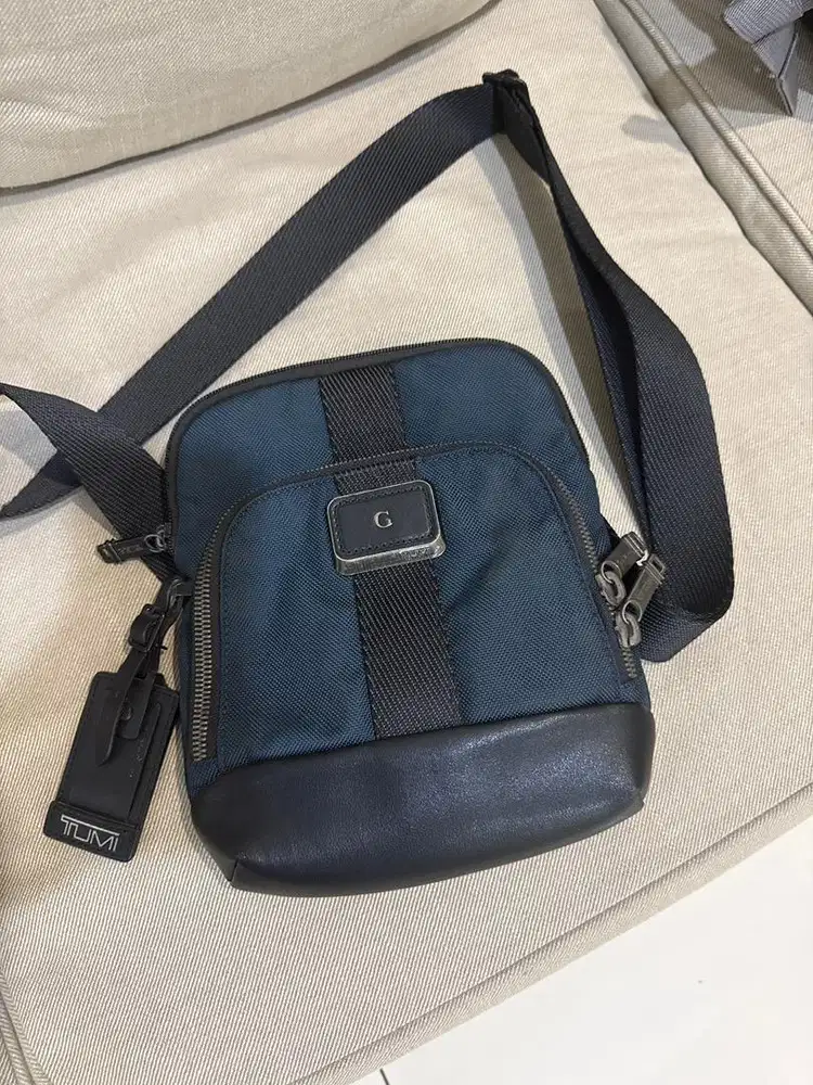 Tumi Original Crossbody Selempang Original Preloved