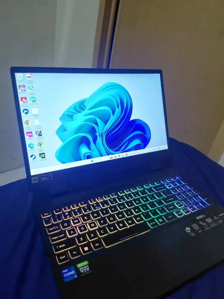 Laptop Gaming Acer Nitro 5 RTX3050