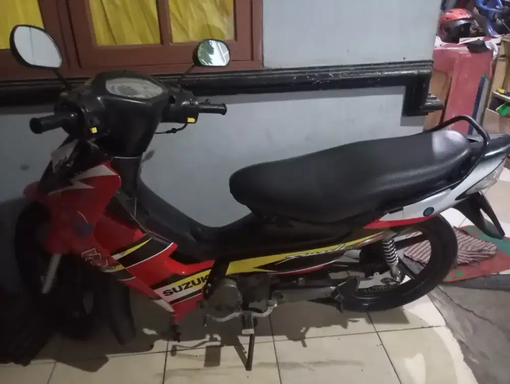 Dijual Smash 2005