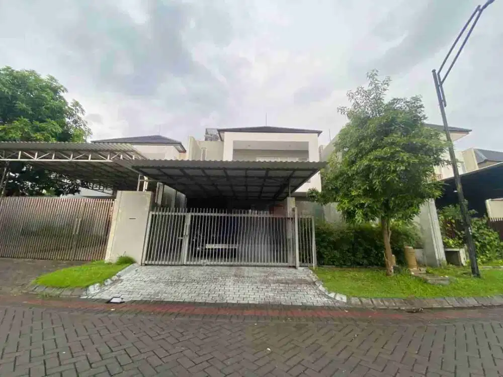 Dijual Rumah Siap Huni Semi Furnish di Graha Family