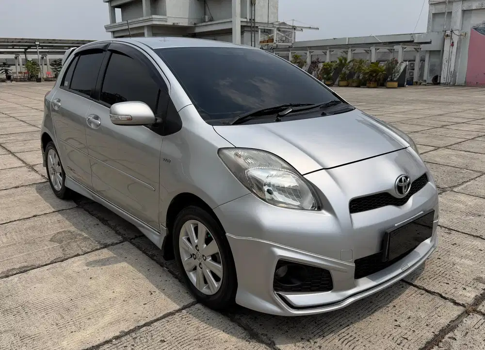 TOYOTA YARIS TRD AT 2013 SILVER ISTIMEWA S TT 2012 MATIC