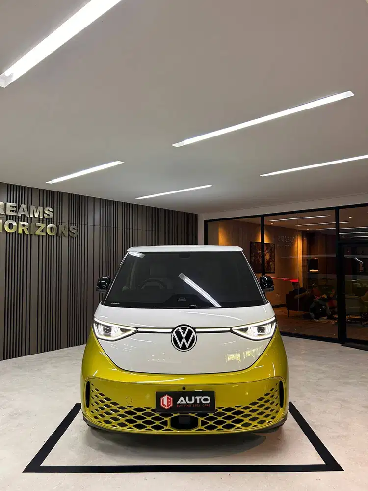 Volkswagen VW ID BUZZ LWB EV AT 2026 Putih Kuning Km8rb F200GBT Nik 20