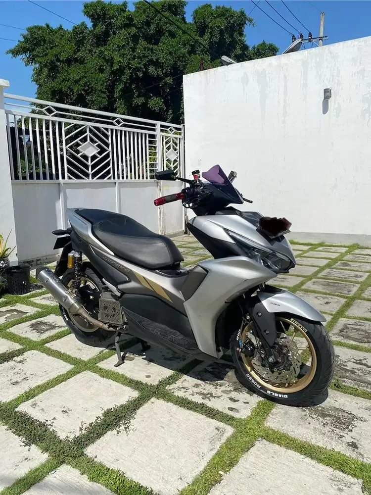 Aerox 2022 abs grey