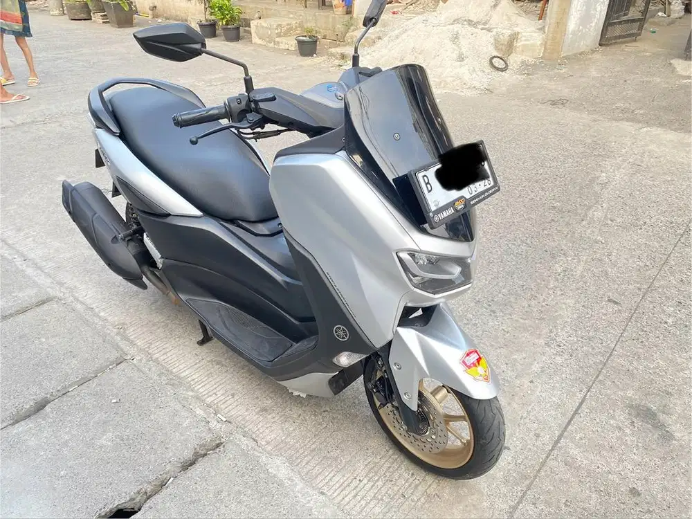 Jual Yamaha Nmax New 2023 Silver/Perak Pajak ON Low KM 8750