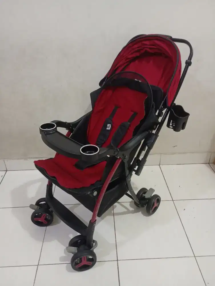 Stroller Chris Ohlins