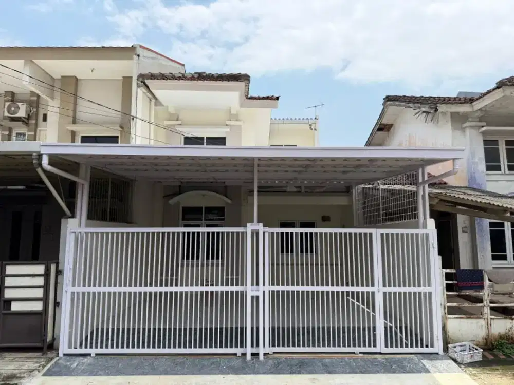 DIJUAL  Rumah Sektor 7C Gading Serpong 1,5 lantai