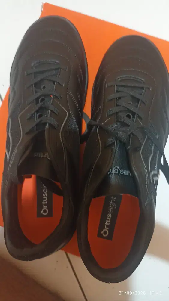 Sepatu Futsal Jogosala strive all black