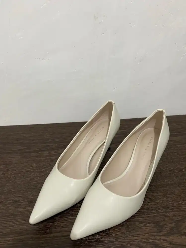 Charles and Keith Shoes Clack