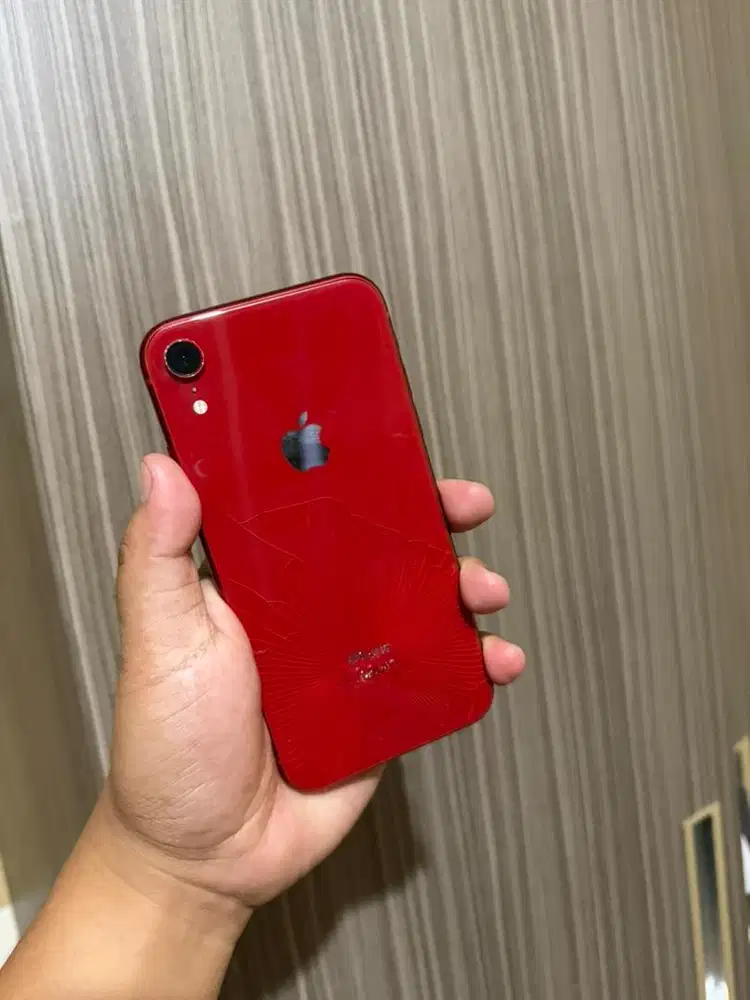 Iphone Xr 256GB ex inter hp kabel aja mines belakang rerak