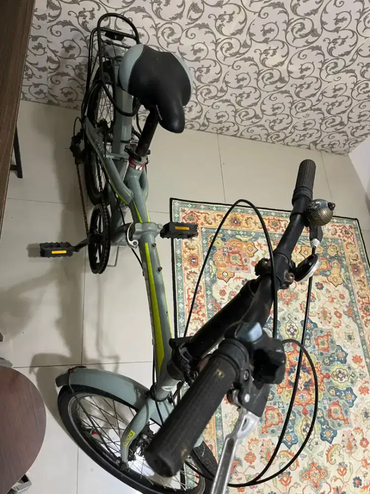 Sepeda lipat genio