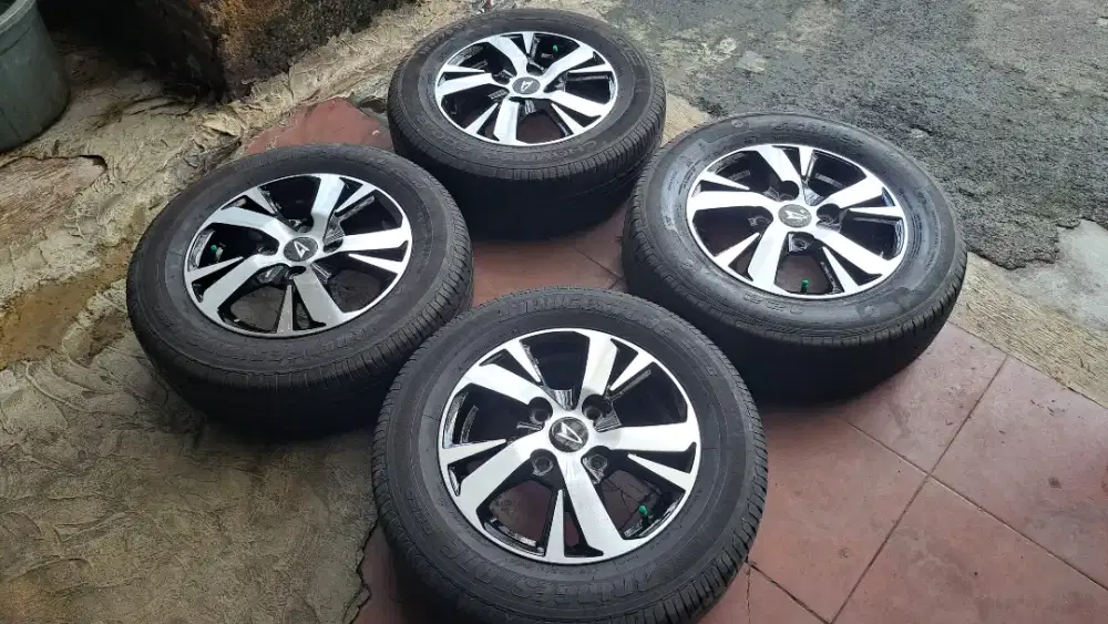 Velg xenia sporty ring 14 cocok buat avanza carry futura