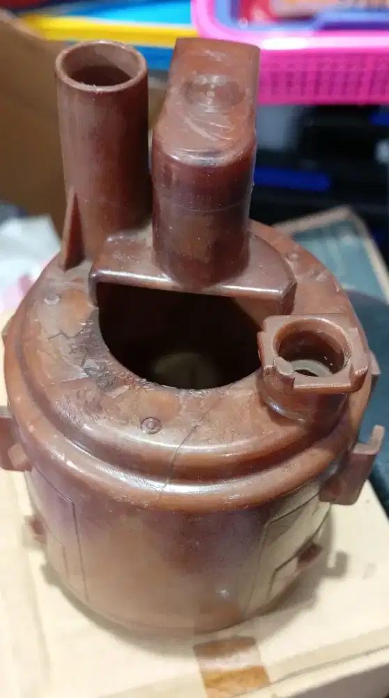 Rumah Filter bensin. Fuel Filter housing