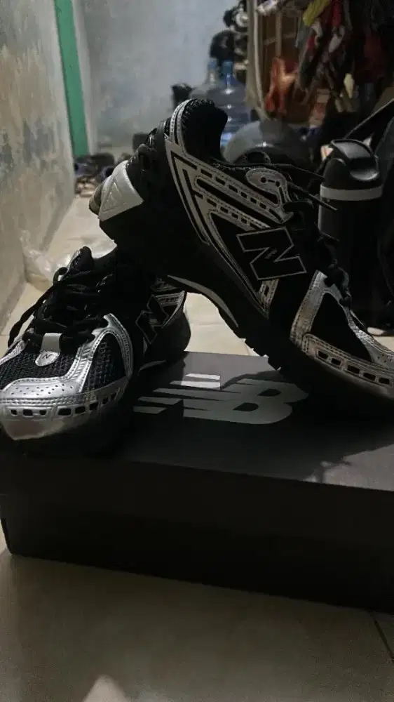 Sepatu NB no 43