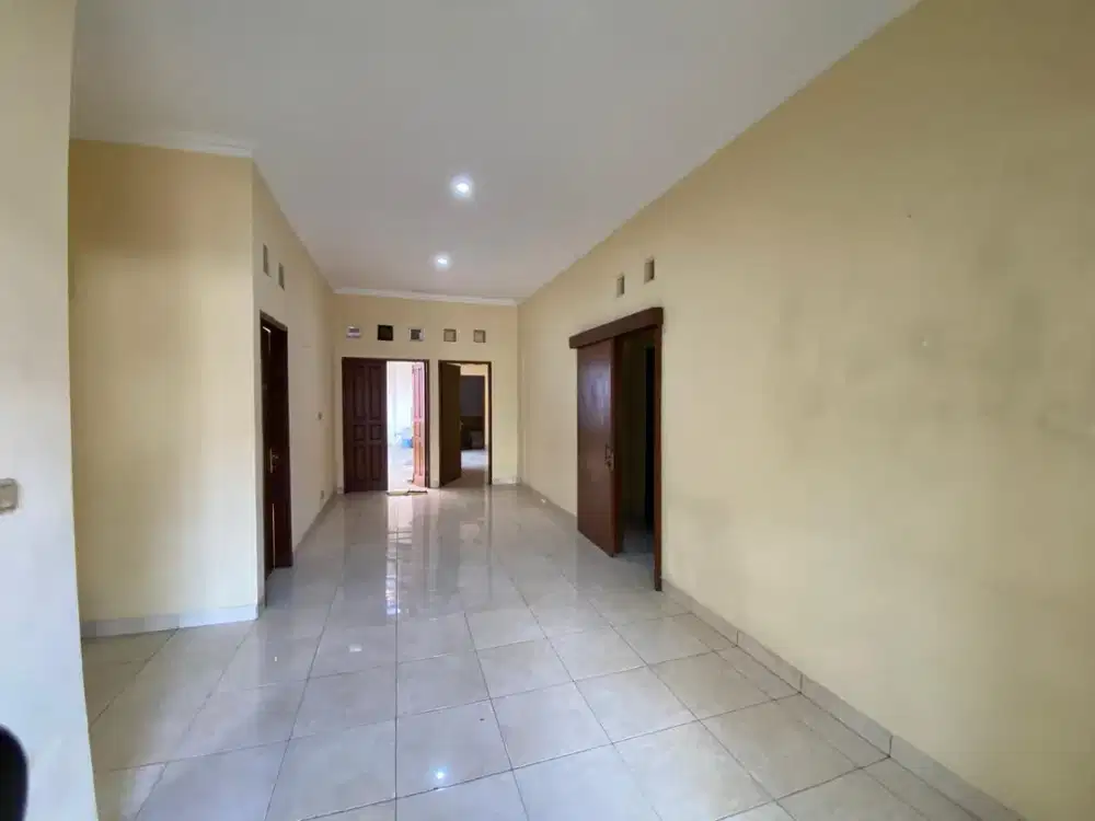 Di sewa Rumah Bagus di  Melati Mas Serpong