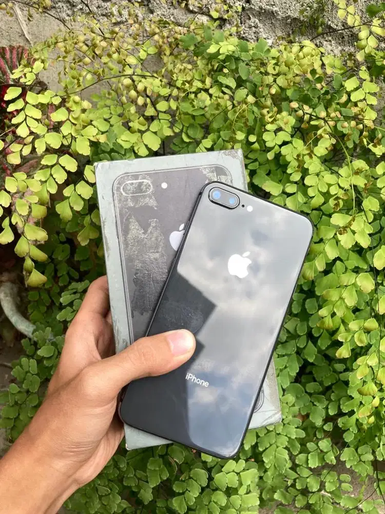 iphone 8 plus 64gb