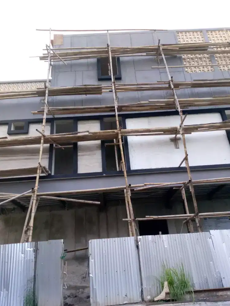 Tukang cat dinding/atap bocor/renovasi