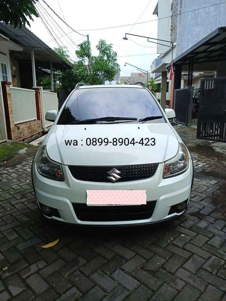 Suzuki SX4 2011 Bensin