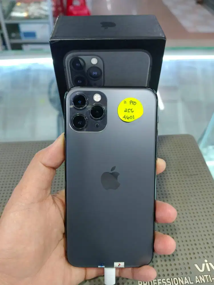 IPHONE 11 PRO 256GB SECOND INTER