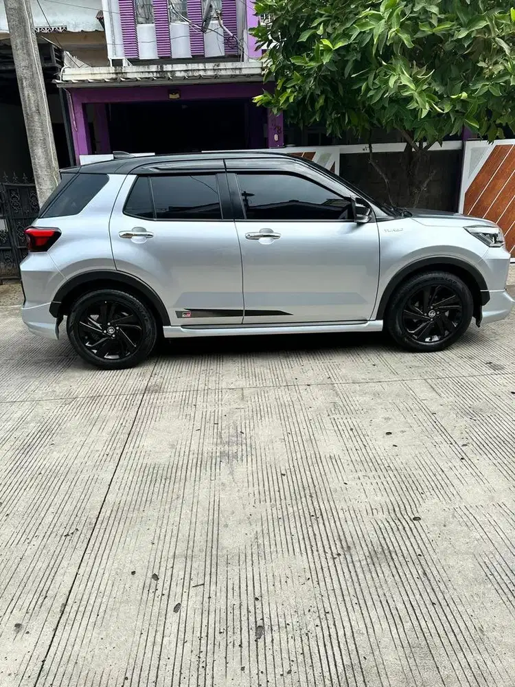 Jual Toyota Raize GR Turbo,Two tone 2021, km.35rb,