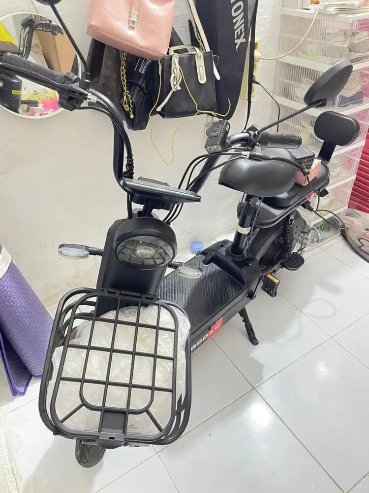 SEPEDA LISTRIK GODA 125