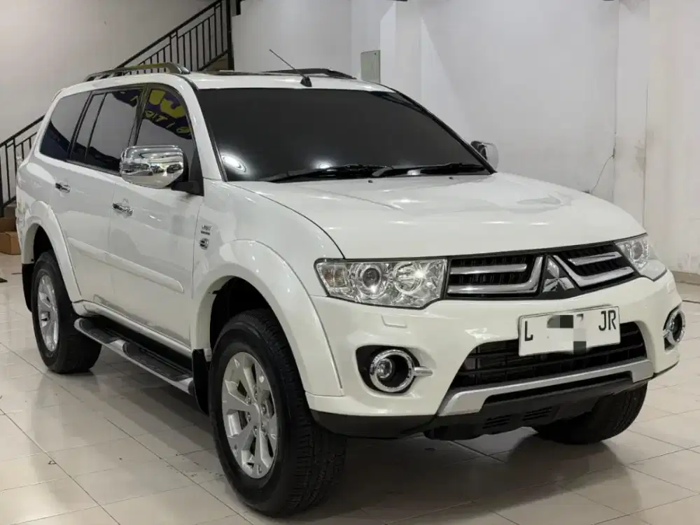 Mitsubishi Pajero Dakar 2013 Matic Putih Sangat Terawat