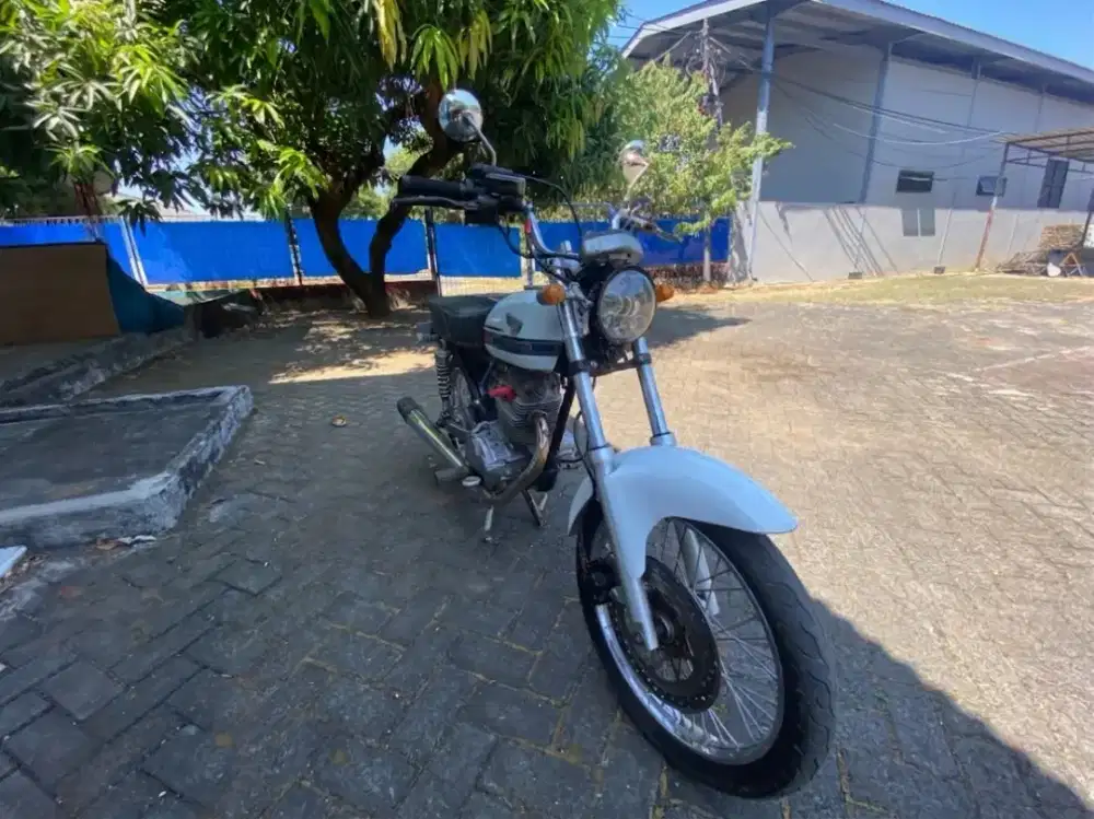 Honda CB Tiger 2000