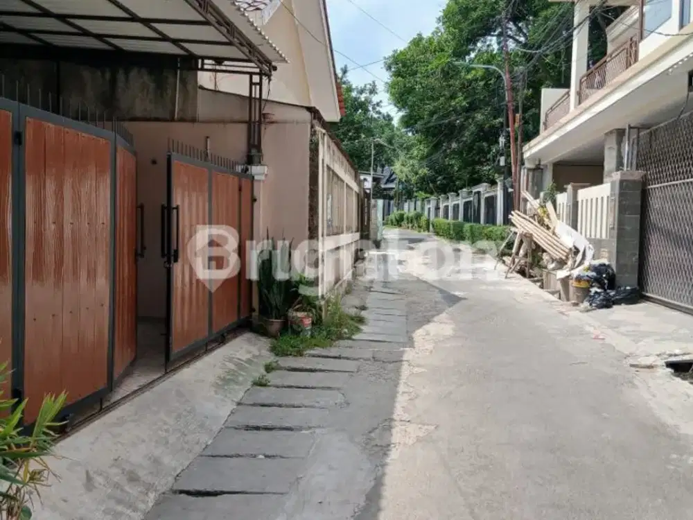 Dijual rumah 2 1/2 lantai siap huni di Jagakarsa Jakarta Selatan